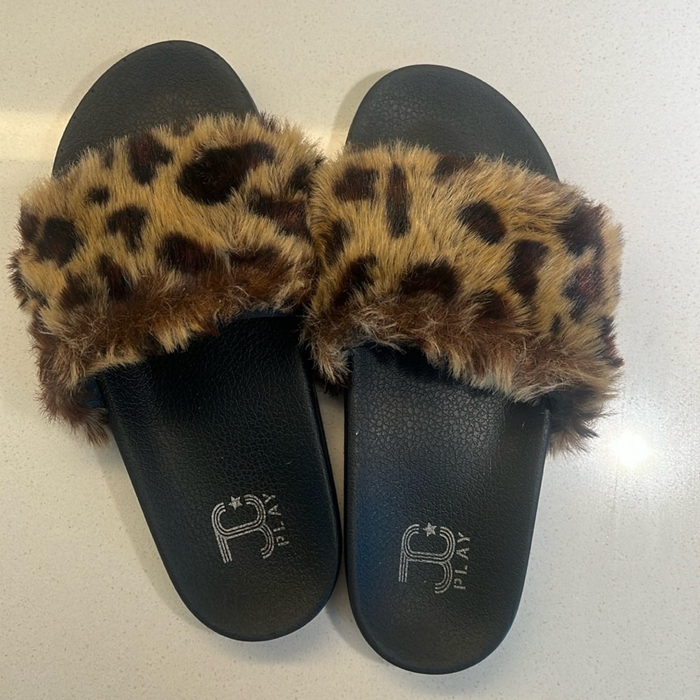 SOLD Play by Jeffrey Campbell Fuzzy Leopard Slides